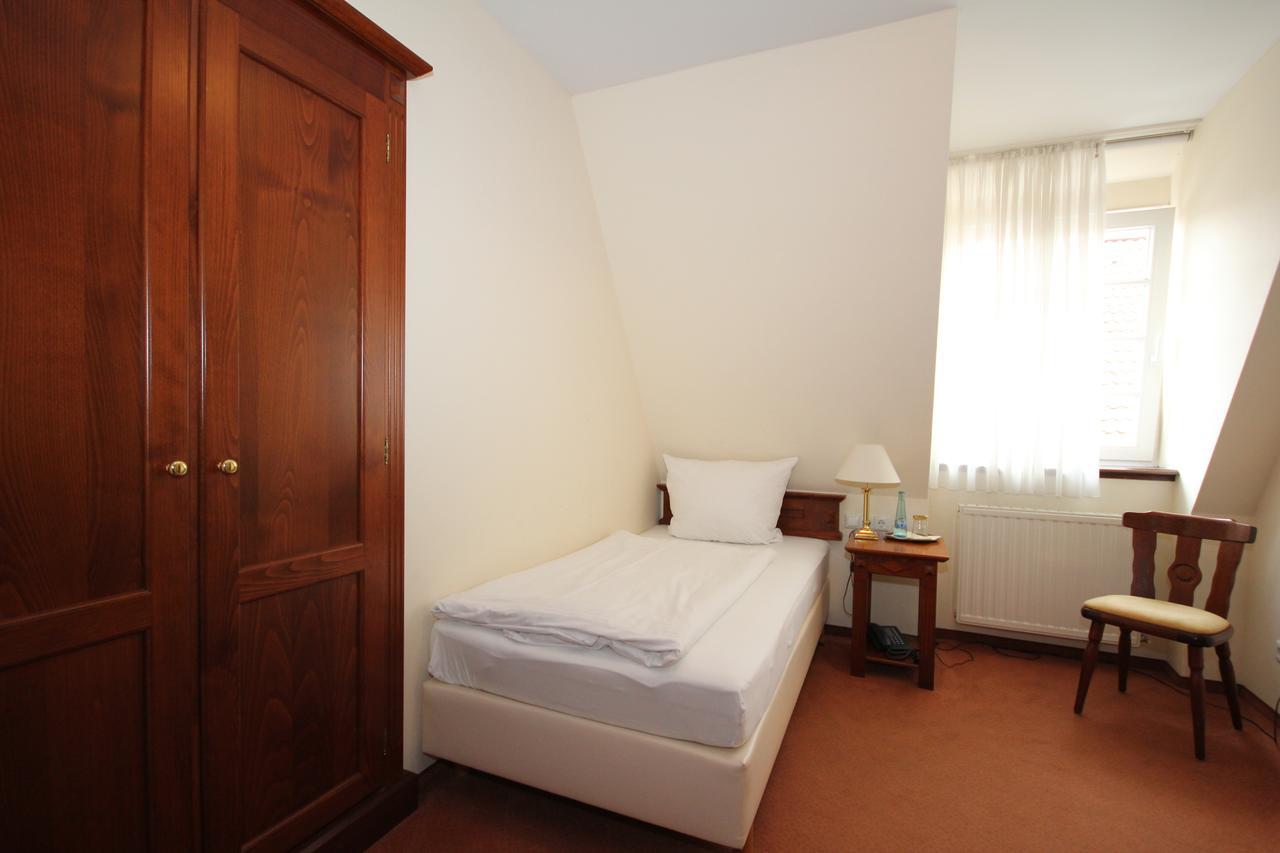 Hotel Drei Linden Люнен Екстер'єр фото