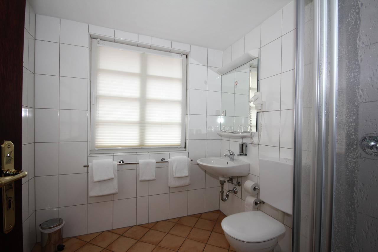 Hotel Drei Linden Люнен Екстер'єр фото